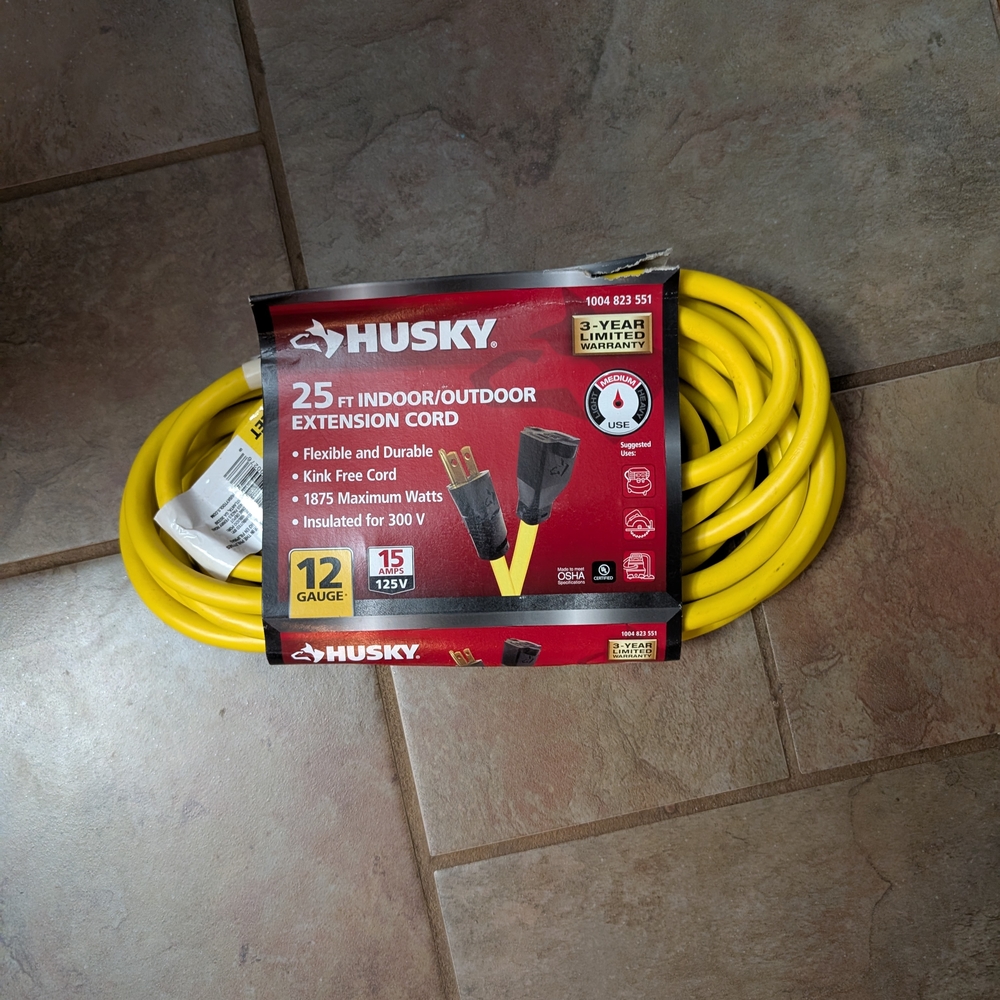 Yellow Indoor/Outdoor Extension Cord 25ft